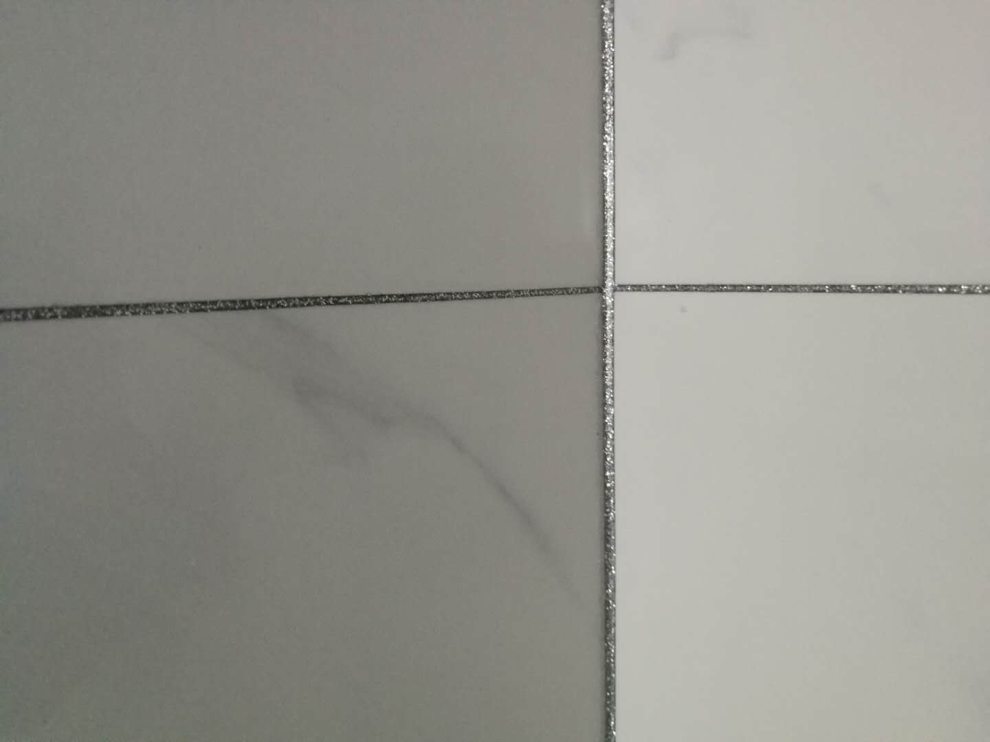 環氧彩砂美縫劑可以自己做嗎?(圖1) 環氧彩砂美縫劑可以自己做嗎?(圖1)